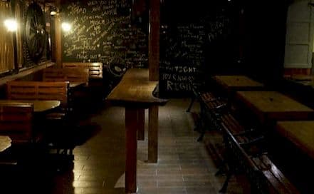 Tight House Borivali Photo Tight House Borivali Lounge in Borivali