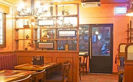 Tsubaki Royal Oak  Vashi Photo Tsubaki Royal Oak  Vashi Lounge in Vashi