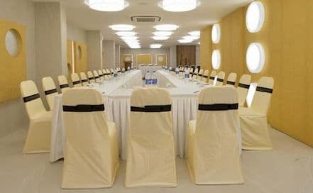 Urbane The Hotel Paldi Photo Urbane The Hotel Paldi Hotel in Paldi