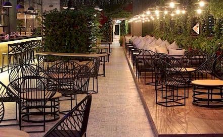 Verbena - BrewPub and SkyGarden Lower Parel Photo Verbena - BrewPub and SkyGarden Lower Parel Lounge in Lower Parel