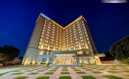 Vivanta Ahmedabad, SG Highway Sarkhej Photo Vivanta Ahmedabad, SG Highway Sarkhej 5 Star Hotel in Sarkhej