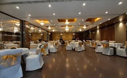 Wodehouse Gymkhana Mahalaxmi Photo Wodehouse Gymkhana Mahalaxmi Party Lawns in Mahalaxmi